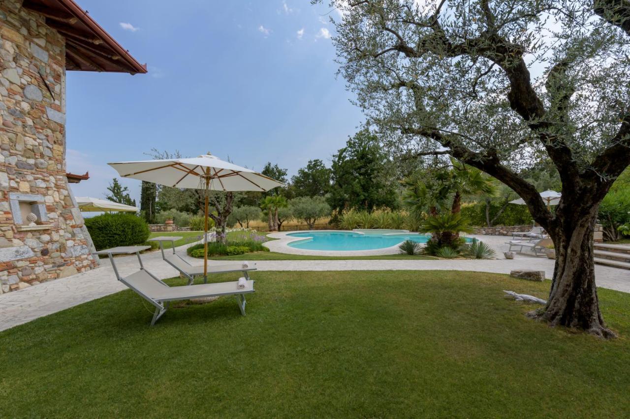 Villa Mario Resort Salò Buitenkant foto