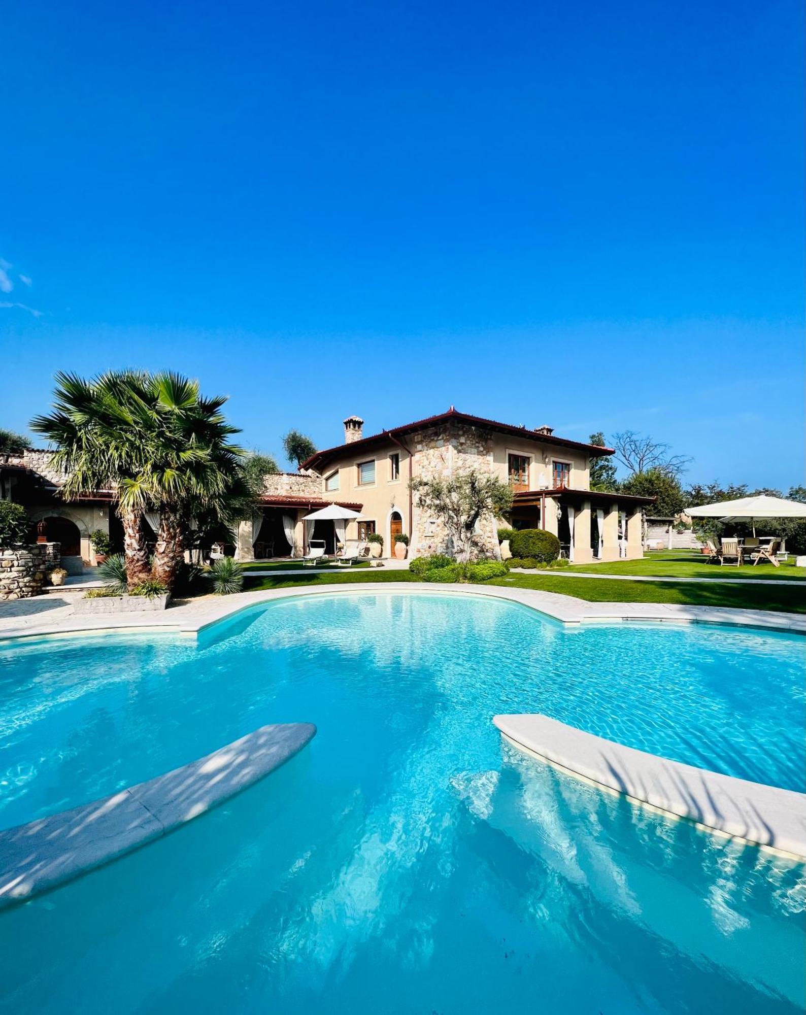 Villa Mario Resort Salò Buitenkant foto